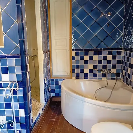 Mas Le Clos De Teillan 6 3 Sdb, Piscine, Sauna, Bain A Remous